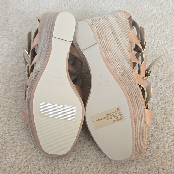 NEW! Colin Stuart | Victoria's Secret Platform Nude Wedge Gladiator Sandal (9) - Picture 5 of 8